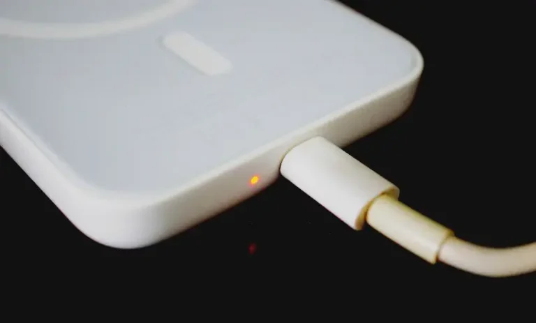 MagSafe Battery Pack Not Charging